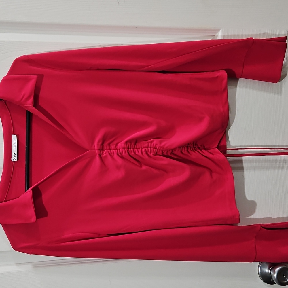Bundle Sale | 4 for $20 |Zara Hot Pink Ruched Blouse Size Medium